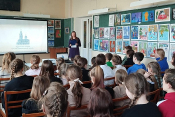 Юные художники города Шадринска посмотрели фильм о преподобном Далмате Исетском