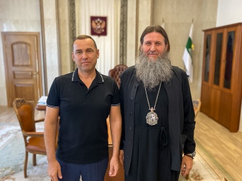 Митрополит Даниил и Вадим Шумков обсудили церковно-государственное сотрудничество в Зауралье