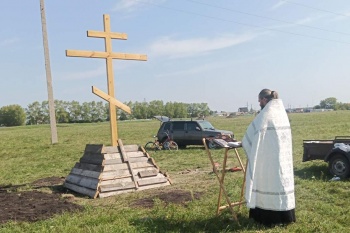 На въезде в село Мокроусово освящён поклонный крест