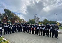 В Кургане кадеты 1 сентября участвовали в молебне по погибшим воинам