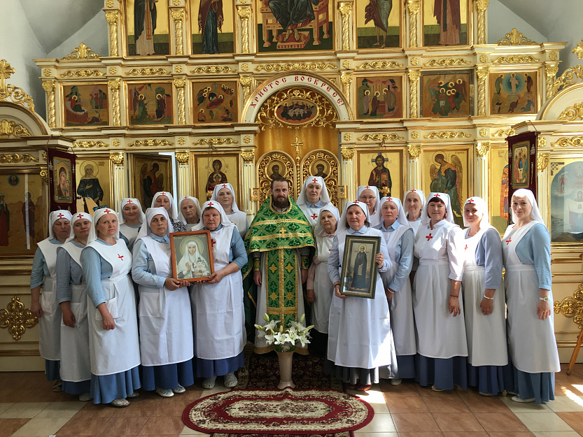 В Курганской епархии прошел чин посвящения в сестры милосердия