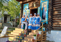 Курганские священники и прихожане приняли участие в традиционном Далматовском крестном ходе