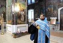 Митрополит Даниил совершил всенощное бдение в Введенском храме села Введенское  