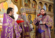 Митрополит Даниил совершил Литургию святителя Василия Великого в Александро-Невском кафедральном соборе города Кургана
