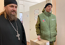 Служба «Милосердие» Курганской епархии и Союз православных женщин передали продукты сотрудникам МЧС, прибывшим на помощь курганцам