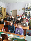 В Кургане воспитанники воскресной школы посетили библиотеку накануне Дня православной книги