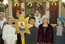 В Кургане на приходе Покрова Пресвятой Богородицы прошёл рождественский праздник «Дети славят Бога»