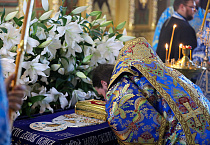 Митрополит Даниил совершил чин погребения Плащаницы Пресвятой Богородицы