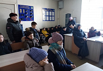 Православные гимназисты посетили старейшую пожарную часть Кургана