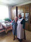 Сестры Милосердия Свято-Троицкого прихода города Кургана посетили «детей войны»