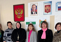 В Зауралье члены Союза православных женщин в очередной раз посетили Свято-Троицкий монастырь