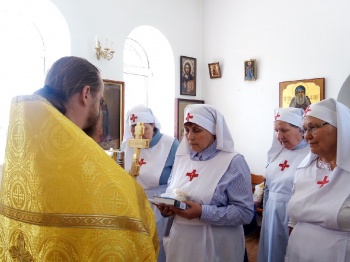 В храме Порт-Артурской иконы Пресвятой Богородицы прошёл чин посвящения в сестры милосердия