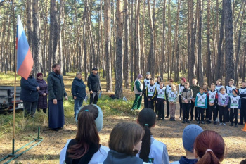 В Зауралье священник напутствовал юных бегунов