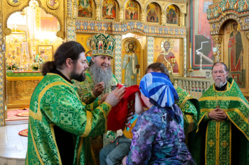 В день Святого Духа митрополит Даниил совершил Литургию в соборе Александра Невского города Кургана