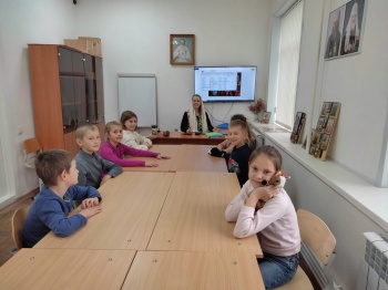 Воспитанники просветительского центра Курганской епархии побывали в музее декабристов