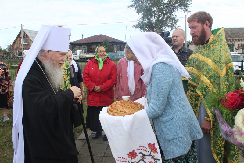 Митрополит Курганский и Белозерский Иосиф посетил с архипастырским визитом село Темляково Притобольного района