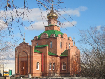 В главном храме Петухово прихожане сделали ремонт
