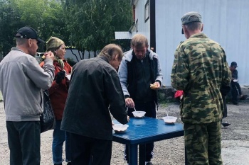 В городе Кургане продолжается реализация проекта «Социальный пункт «Сквер Милосердия»