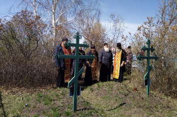 В Казанском храме села Давыдовка почтили память местных подвижников благочестия