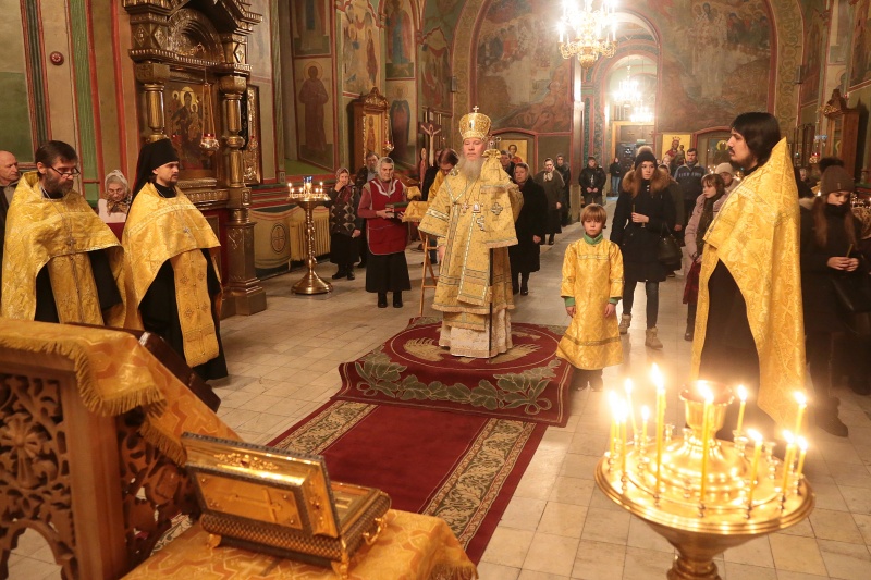 В день памяти святого праведного Симеона Верхотурского и святителя Модеста Иерусалимского, митрополит Иосиф совершил богослужения в Александро-Невском кафедральном соборе Кургана