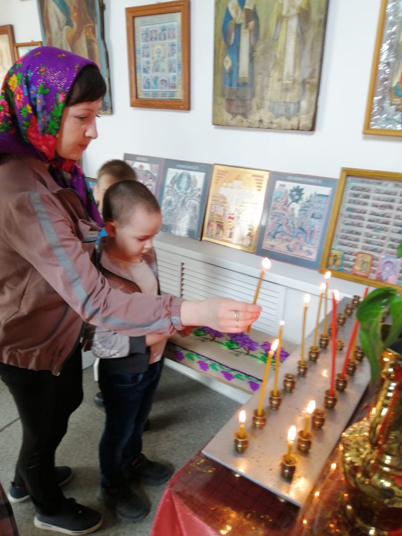 В храме города Макушино побывали дети из объединения «Звёздочки» |  04.05.2022 | Курган - БезФормата