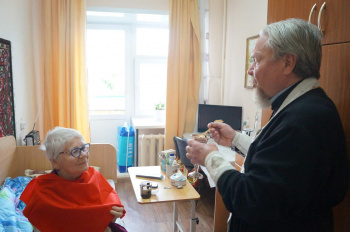 В Зауралье священник окормляет дом-интернат для престарелых и инвалидов