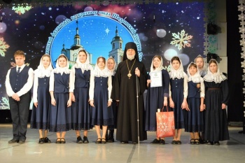 Курганские гимназисты приняли участие в фестивале «Рождественская звезда»