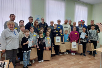 Прихожане Матронинского храма Кургана поучаствовали в семейном шахматном турнире