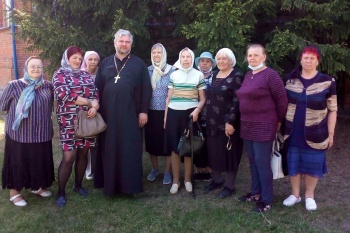 В храме села Введенское побывала группа «социальных паломников»