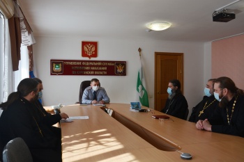 Курганские священники приняли участие в обучающем семинаре, организованном ФСИН России
