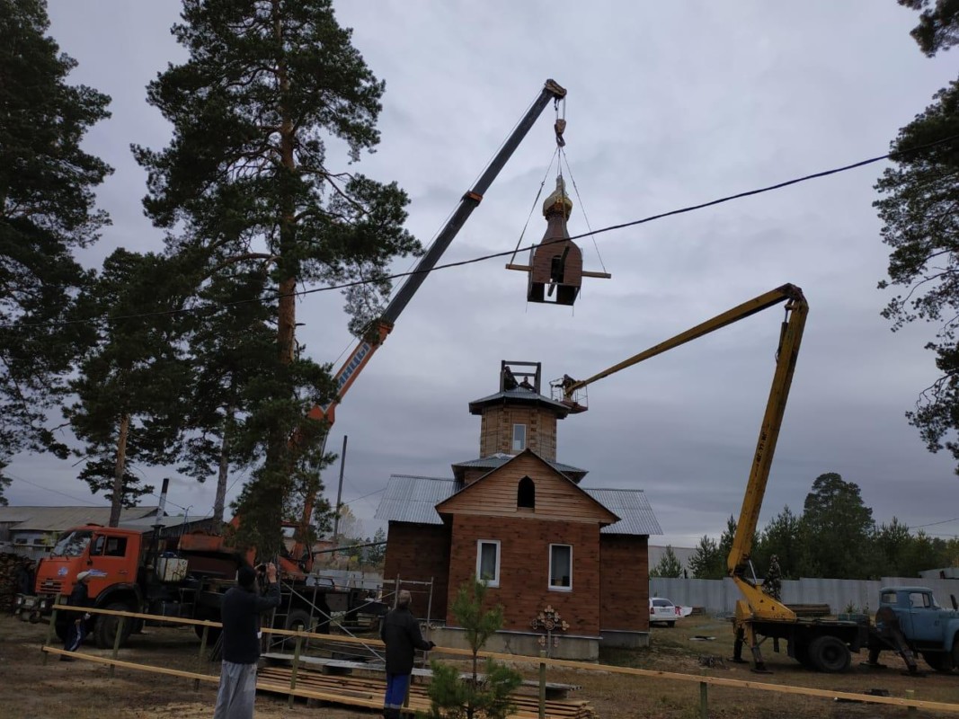 Завершен монтаж купола храма иконы Божией Матери "Нечаянная Радость"