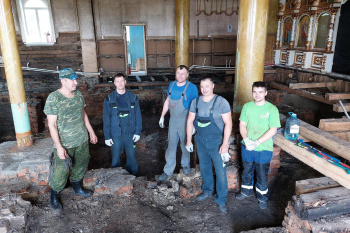 Продолжаются работы по восстановлению  храма в Смолино
