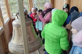 В Георгиевском храме города Кургана прошла экскурсия для третьеклассников 