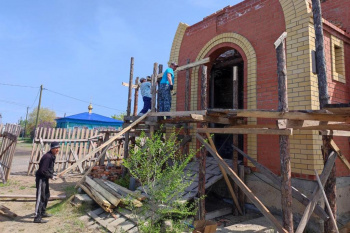 В Глядянском продолжается строительство нового храма