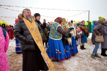 Прихожане зауральских храмов побывали на «Михайловском торжке»