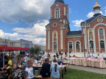 Фестиваль «Дни белого цветка» проходит в Курганской епархии
