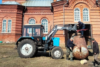 В Зауралье прихожане помогли оборудовать септик для сельского храма