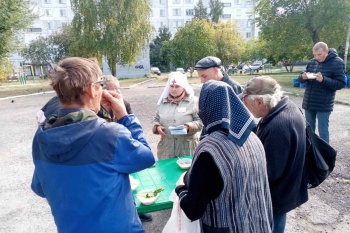 В городе Кургане продолжается реализация благотворительного  проекта «Сквер Милосердия - территория добрых дел»