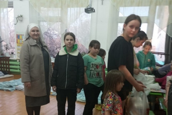 Сёстры милосердия из зауральского села посетили пострадавших от наводнения жителей Менщиково