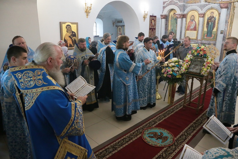 16 июня в Кургане прошло празднование явления чудотворной иконы Божией Матери, именуемой Одигитрия Югская (1615 год)