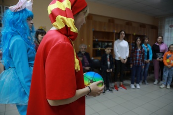 В Кургане организовали праздник для детей, которые вместе с родителями вынужденно покинули территорию Украины