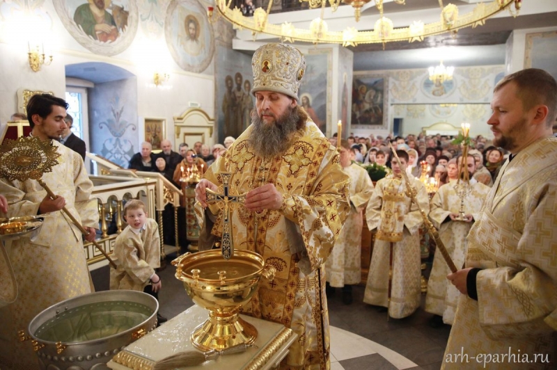 Митрополит Даниил совершит 18 и 19 января чин Великого водоосвящения в Александро-Невском соборе Кургана