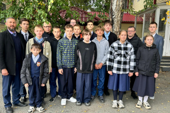 В Кургане православные гимназисты побывали в отряде специального назначения Росгвардии РФ