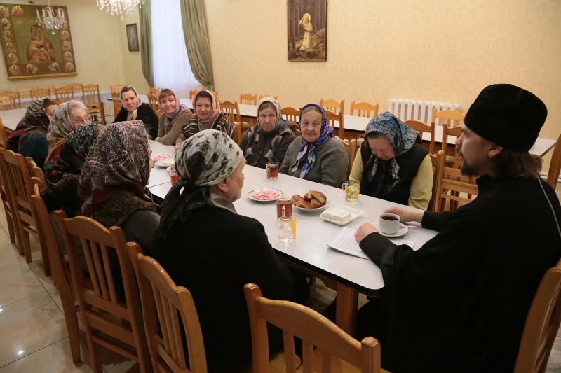 При кафедральном Александро-Невском соборе города Кургана образован епархиальный женский клуб "Соборяне"