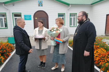 В Кургане приходская воскресная школа получила двойной подарок от благотворителя