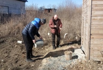 Курганские прихожане к Пасхе привели в порядок свой храм