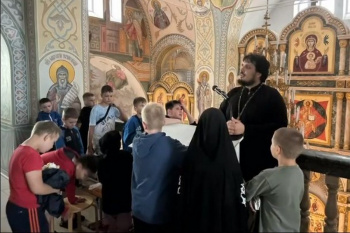 Юные спортсмены из Кургана побывали в храме села Частоозерье