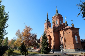 В храмах Курганской епархии прошли торжества в честь игумена земли Русской преподобного Сергия Радонежского