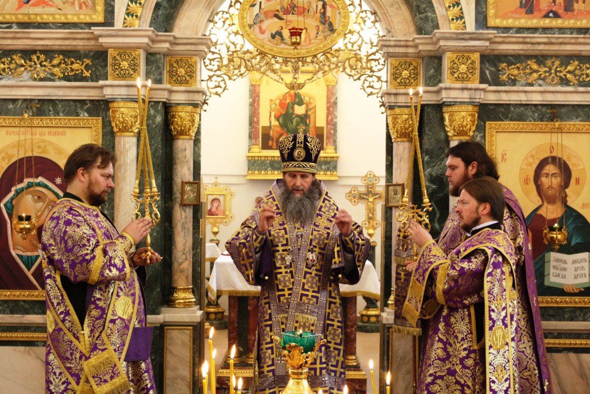 Митрополит Даниил совершил архипастырский визит в Частоозерье