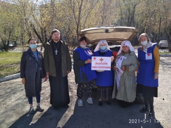 1 мая в Кургане стартовал епархиальный  проект "Социальный пункт "Сквер Милосердия"